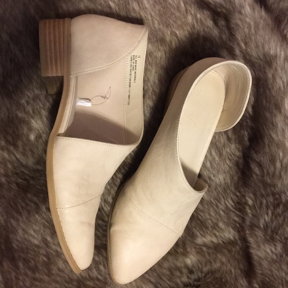 Universal Threads ankle boots royale flat